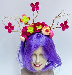 סט פרחים לראש.